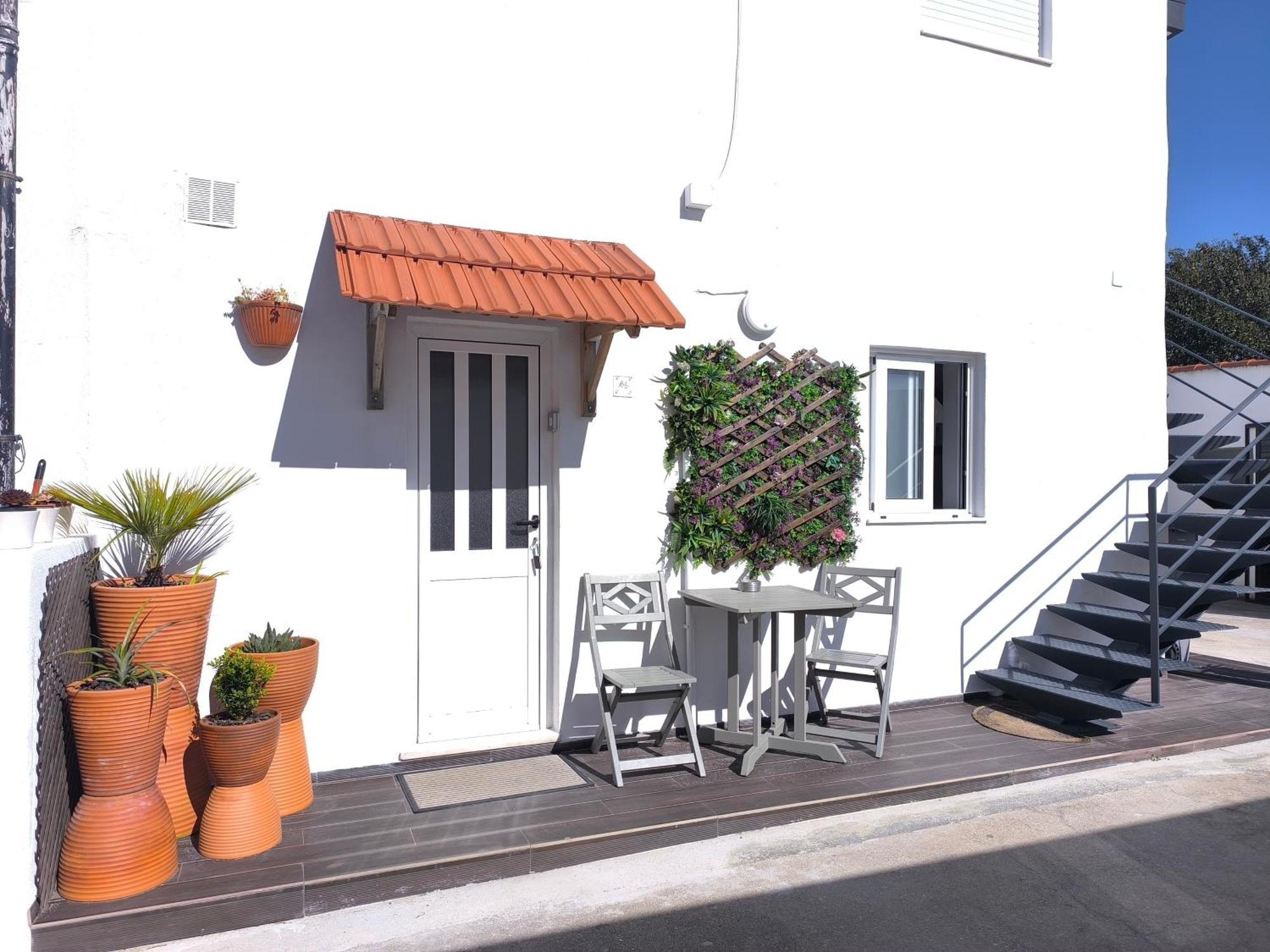 Herama Garden Guesthouse Vila Nova de Gaia Exteriör bild
